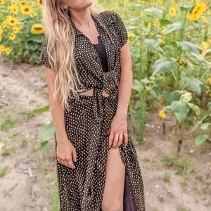 Jones new york 100% silk shirt and flowy skirt set